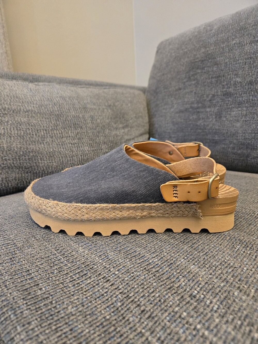 Reef Cushion Coast Mule Clogs Black Denim Canvas Cork Slingback Size 9 - Picture 2 of 8